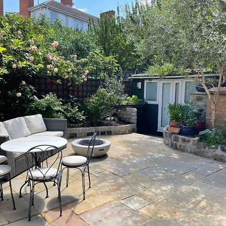 Stylish 1-Bed Studio London Kültér fotó