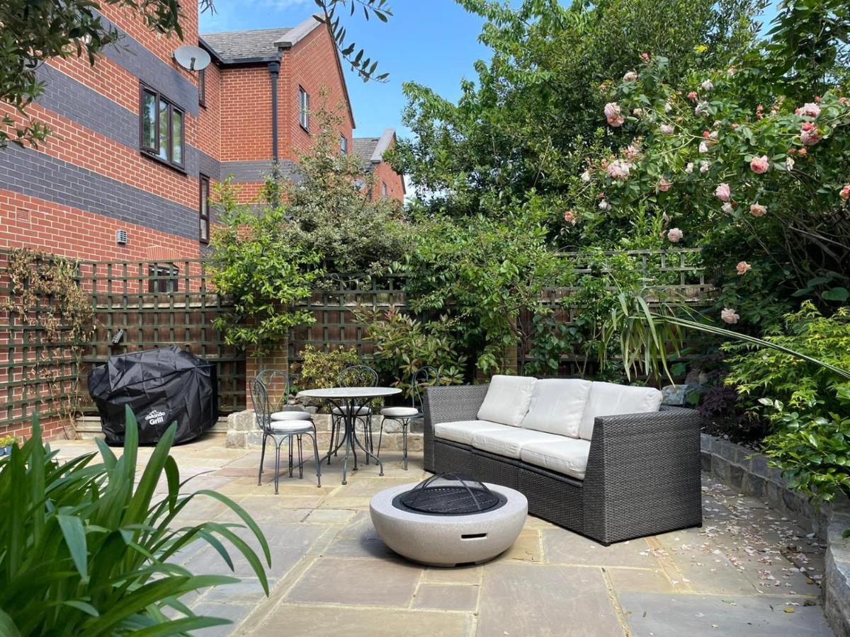 Stylish 1-Bed Studio London Kültér fotó