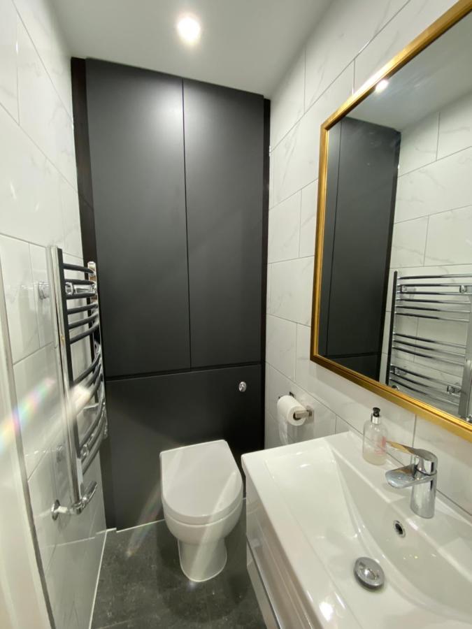 Stylish 1-Bed Studio London Kültér fotó